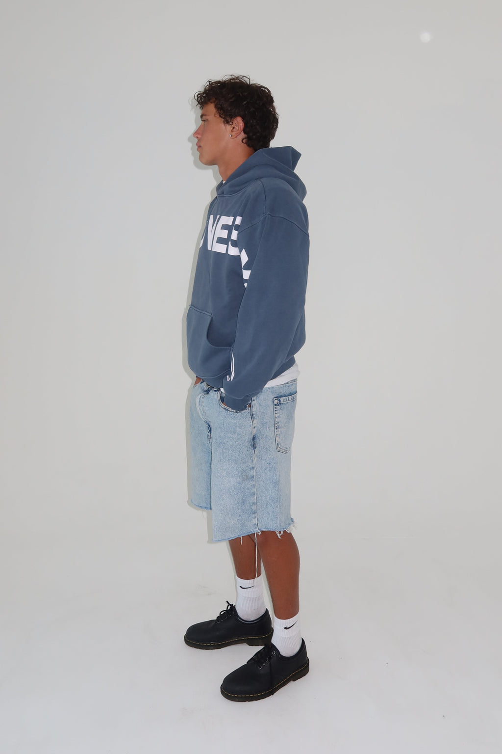 *PRE-ORDER* (9 WEEKS) - HUG HOOD | SEA