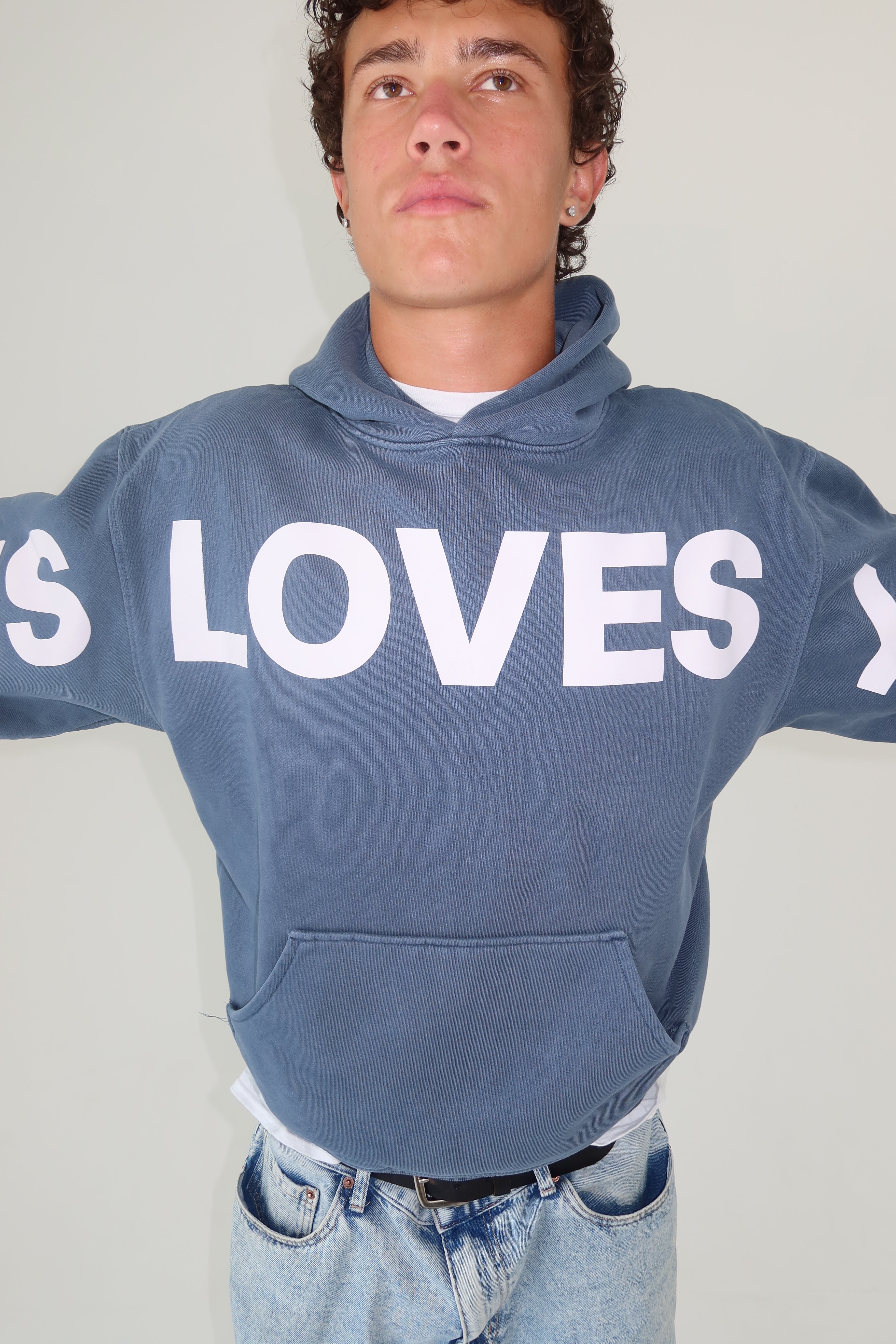 *PRE-ORDER* (9 WEEKS) - HUG HOOD | SEA