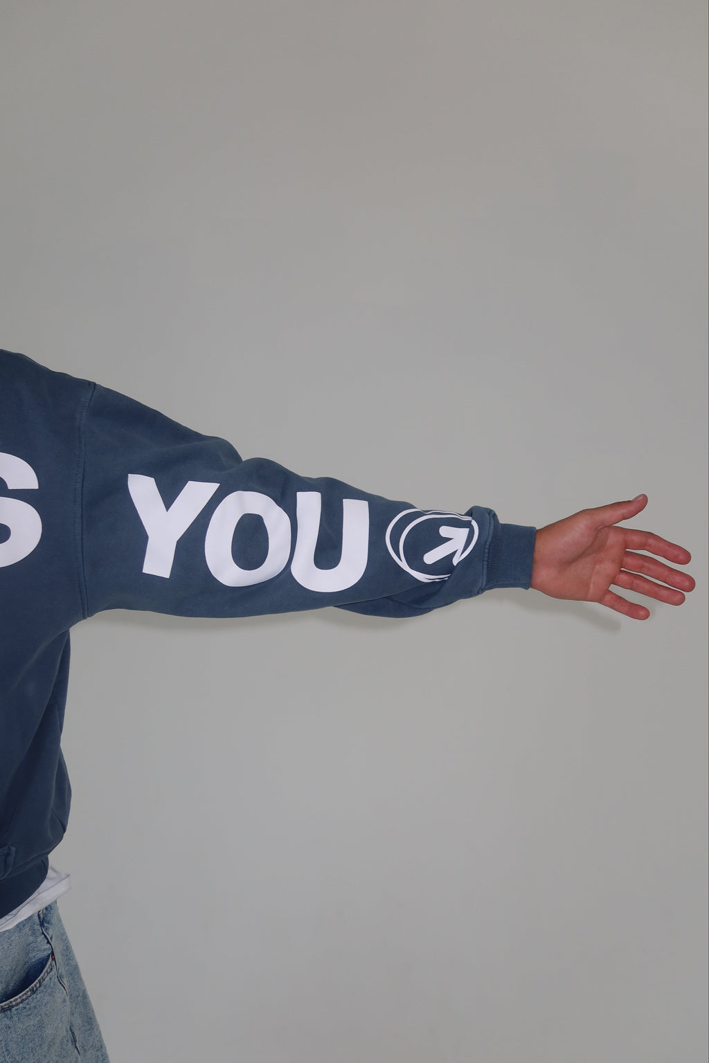 *PRE-ORDER* (9 WEEKS) - HUG HOOD | SEA