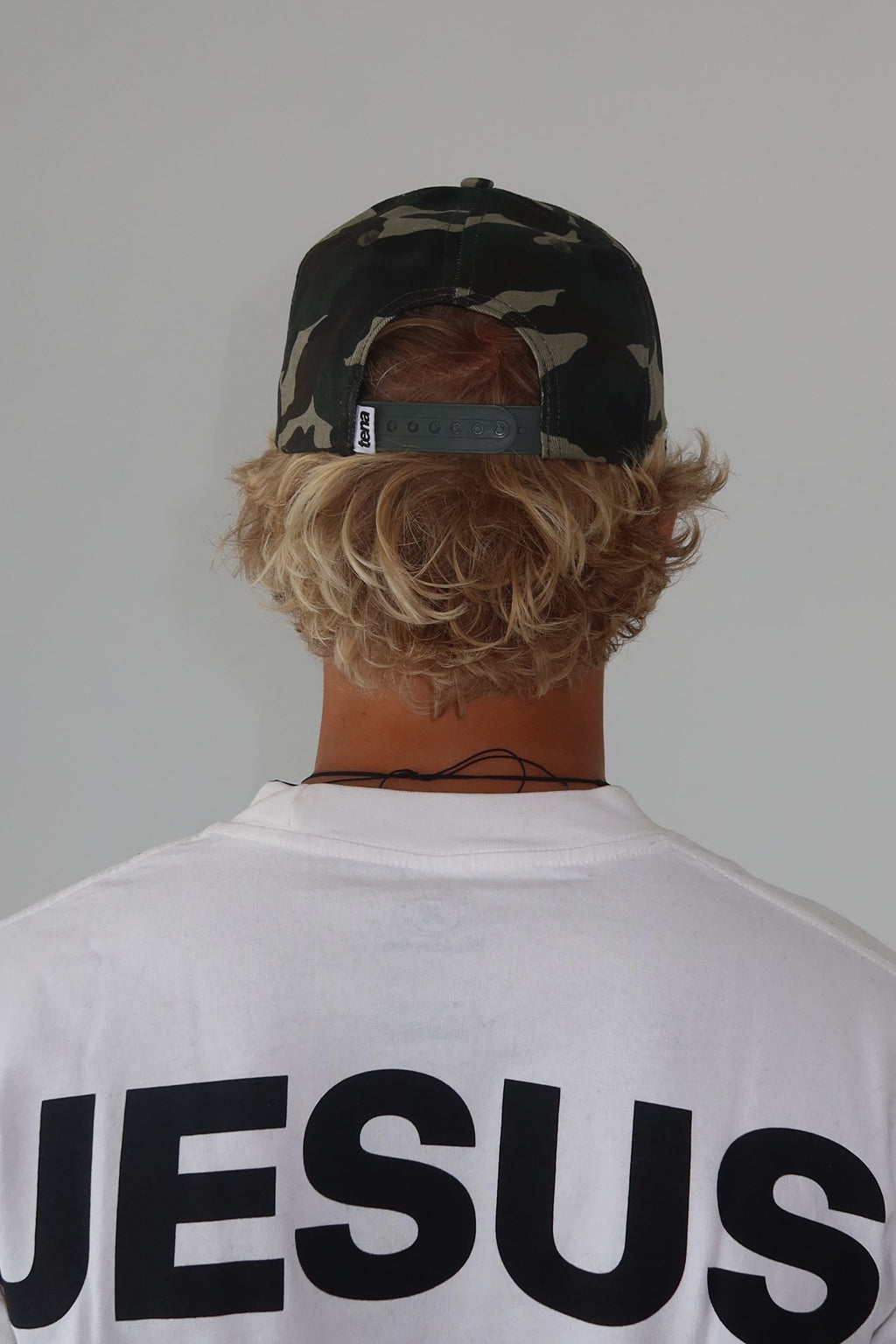 SMOOTH HAT | WOOD