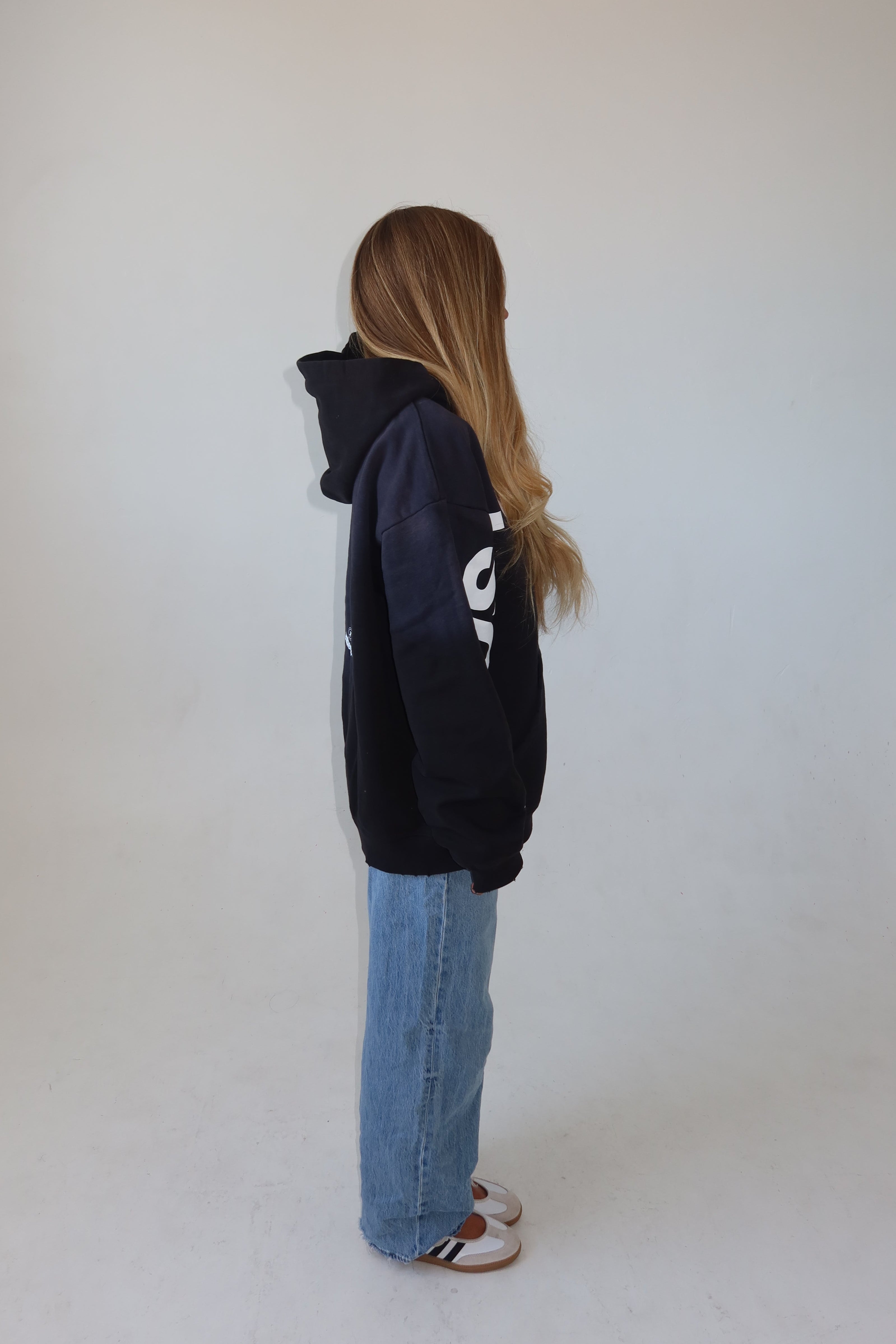 HUG HOOD | GENESIS