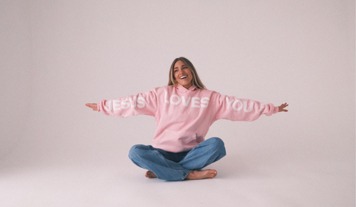 HUG HOOD | LOVE